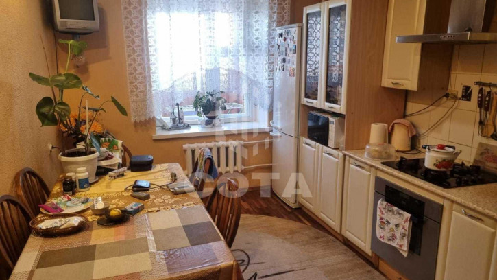 3-комн квартира Юлюса Янониса улица, 11ка