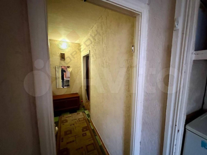 2-комн квартира Благоева ул, 7