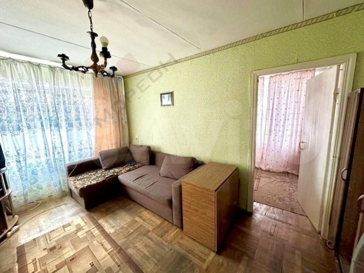 2-комн квартира Благоева ул, 7