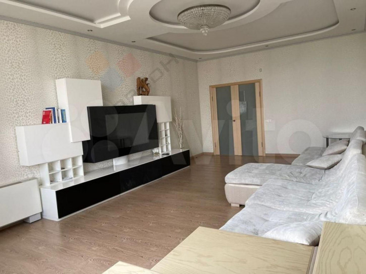 4-комн квартира Московская ул, 57/1