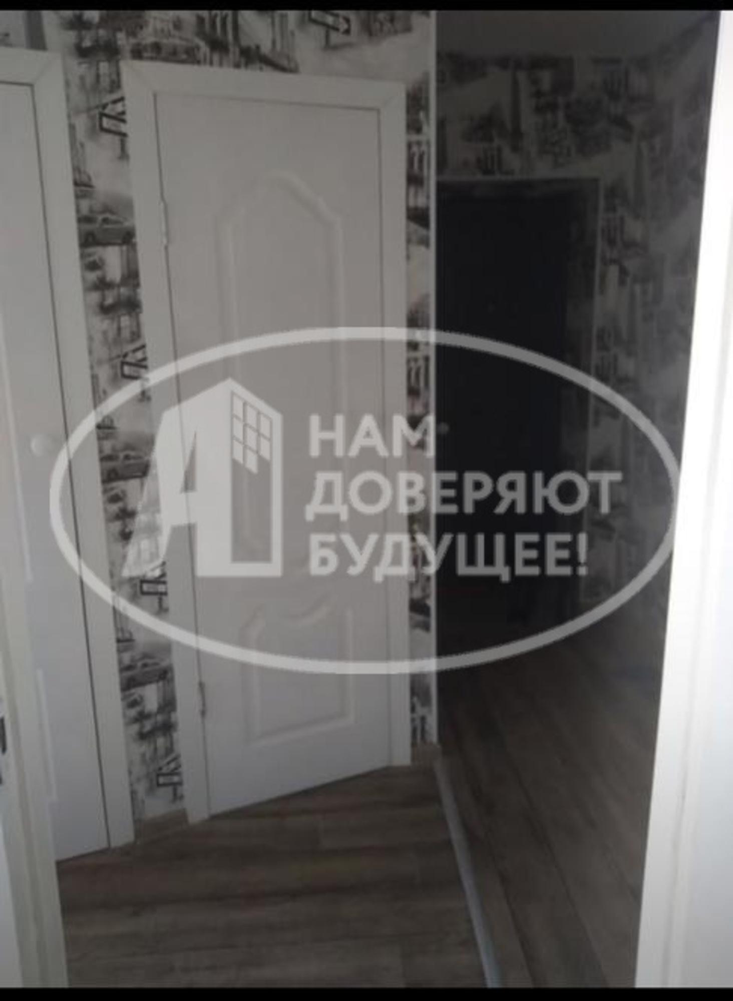 Купить квартиру за 3 100 000 рублей на Лысьвенская улица, 76А
