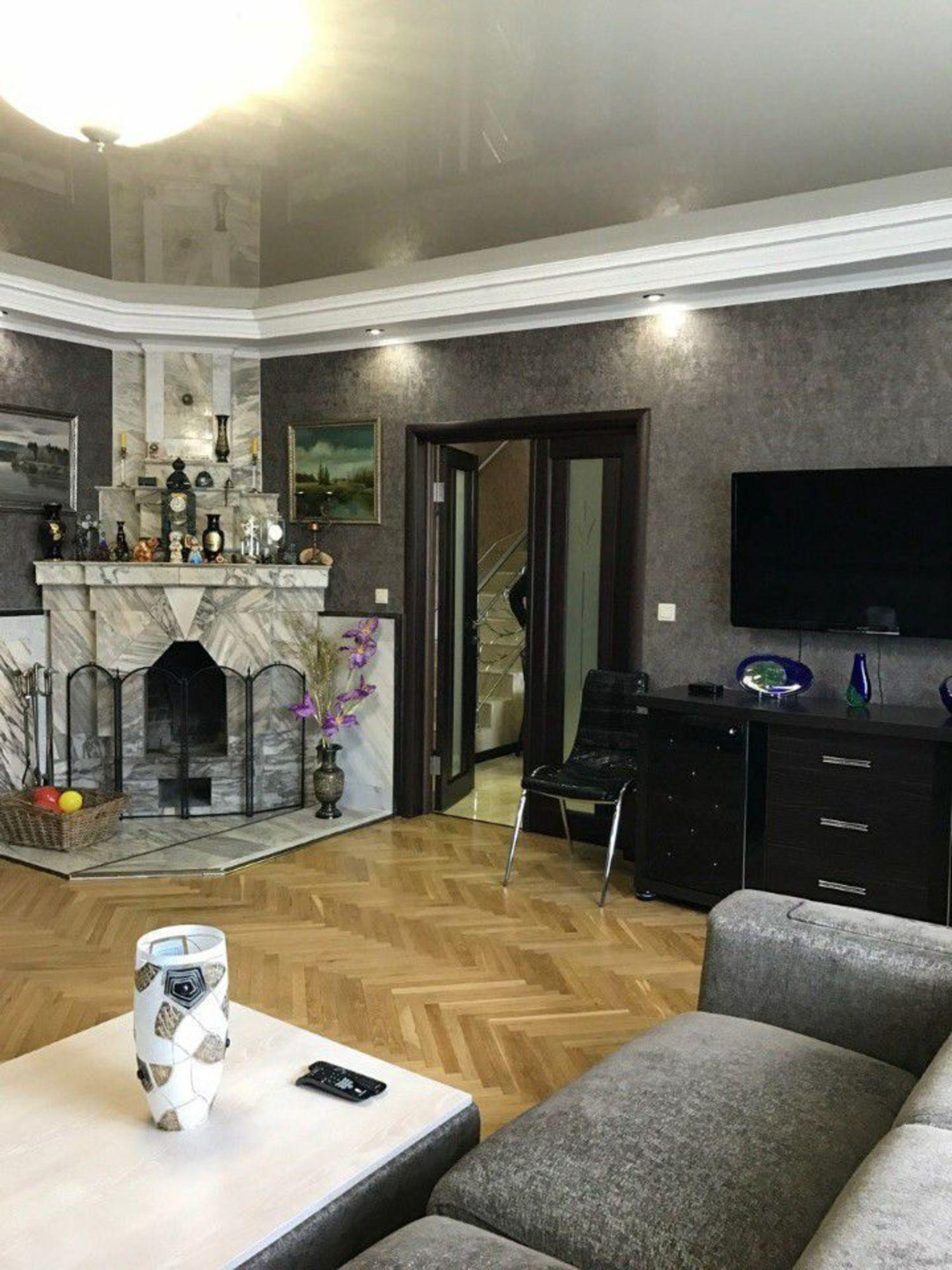 Купить дачу, дом, коттедж за 38 770 000 рублей на Красноармейская улица