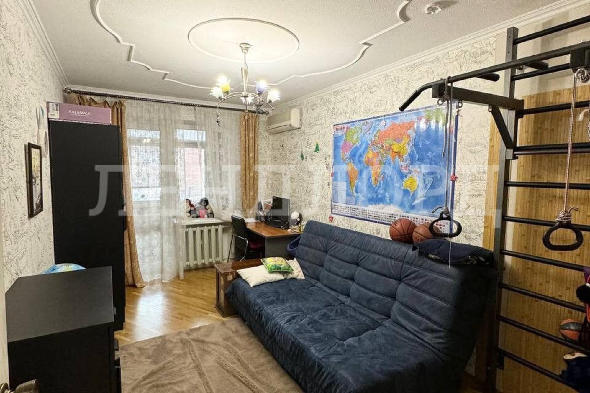Купить квартиру за 16 990 000 рублей на Красноармейская улица, 210/117