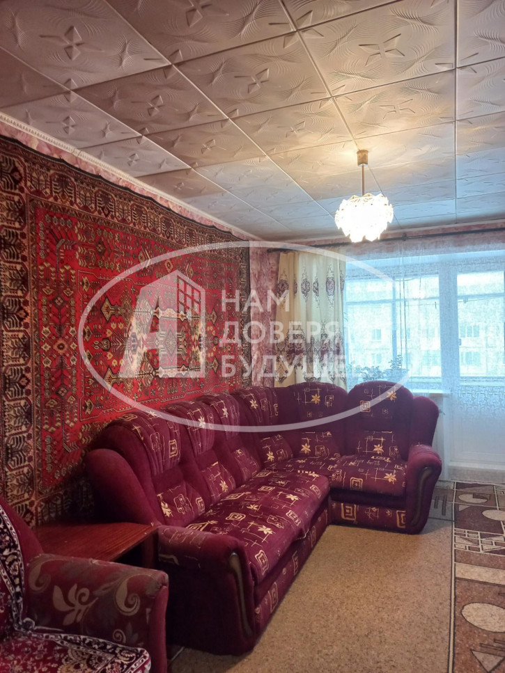 2-комн квартира Коммунистическая улица, 15