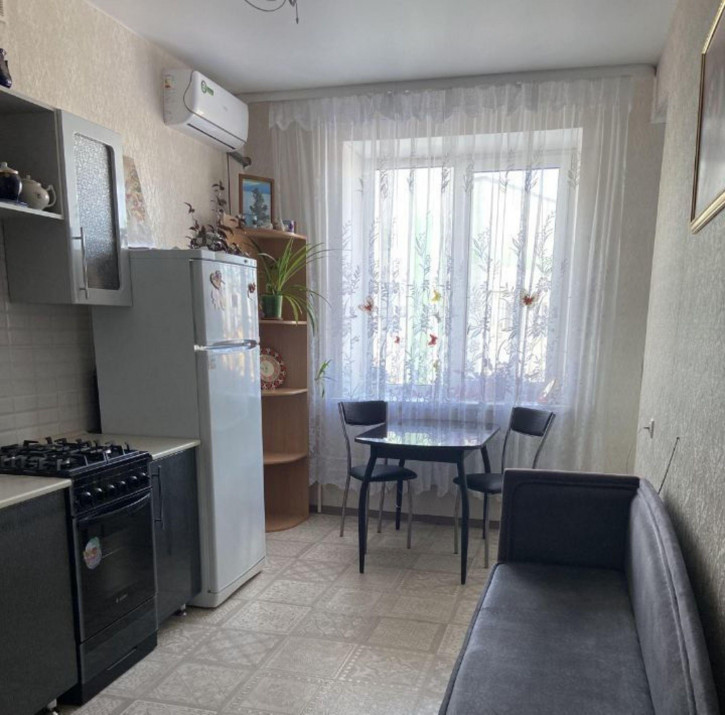1-комн квартира в новом доме Полтавская 8