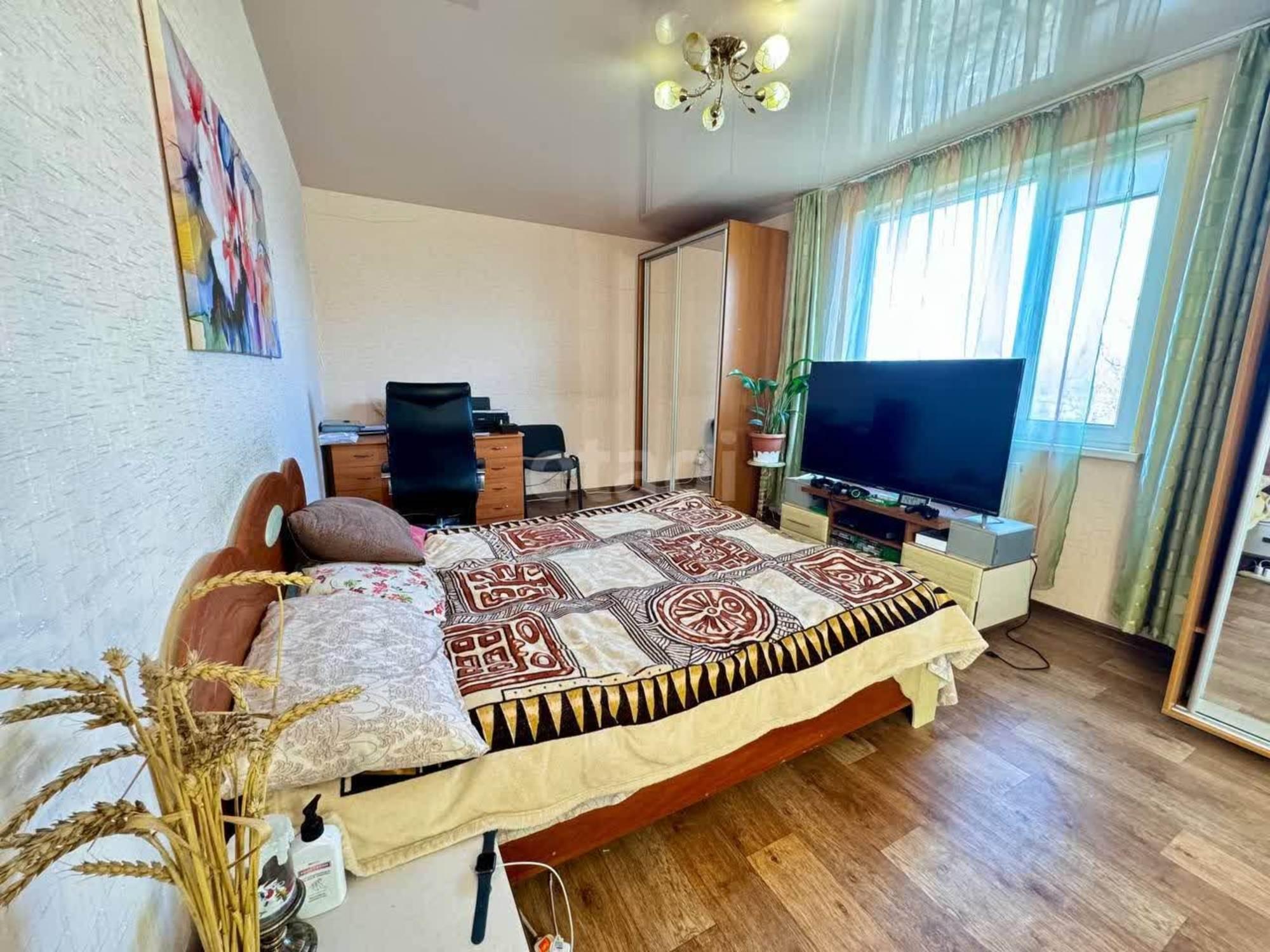 Купить дачу, дом, коттедж за 10 500 000 рублей на Симферополь