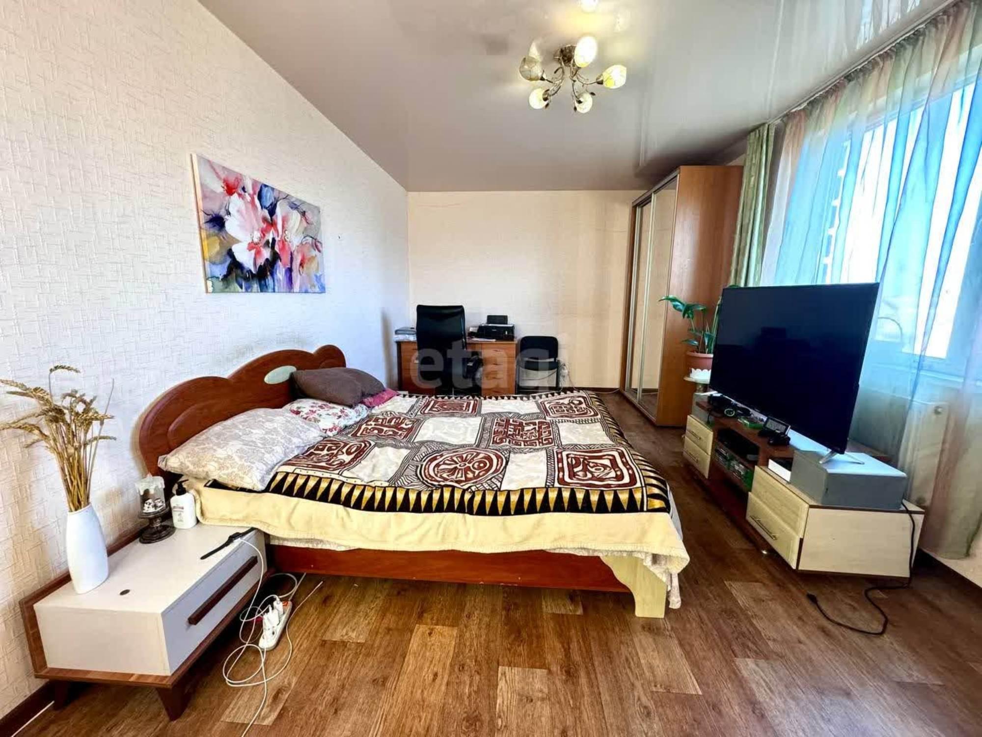 Купить дачу, дом, коттедж за 10 500 000 рублей на Симферополь