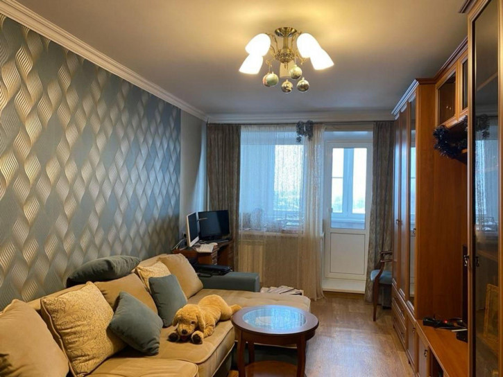 2-комн квартира Октябрьская ул, 1