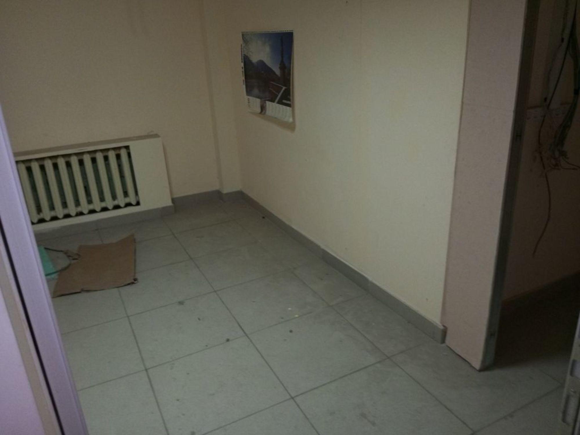 Сдать торговое помещение за 179 000 рублей на Красных Зорь ул, 19