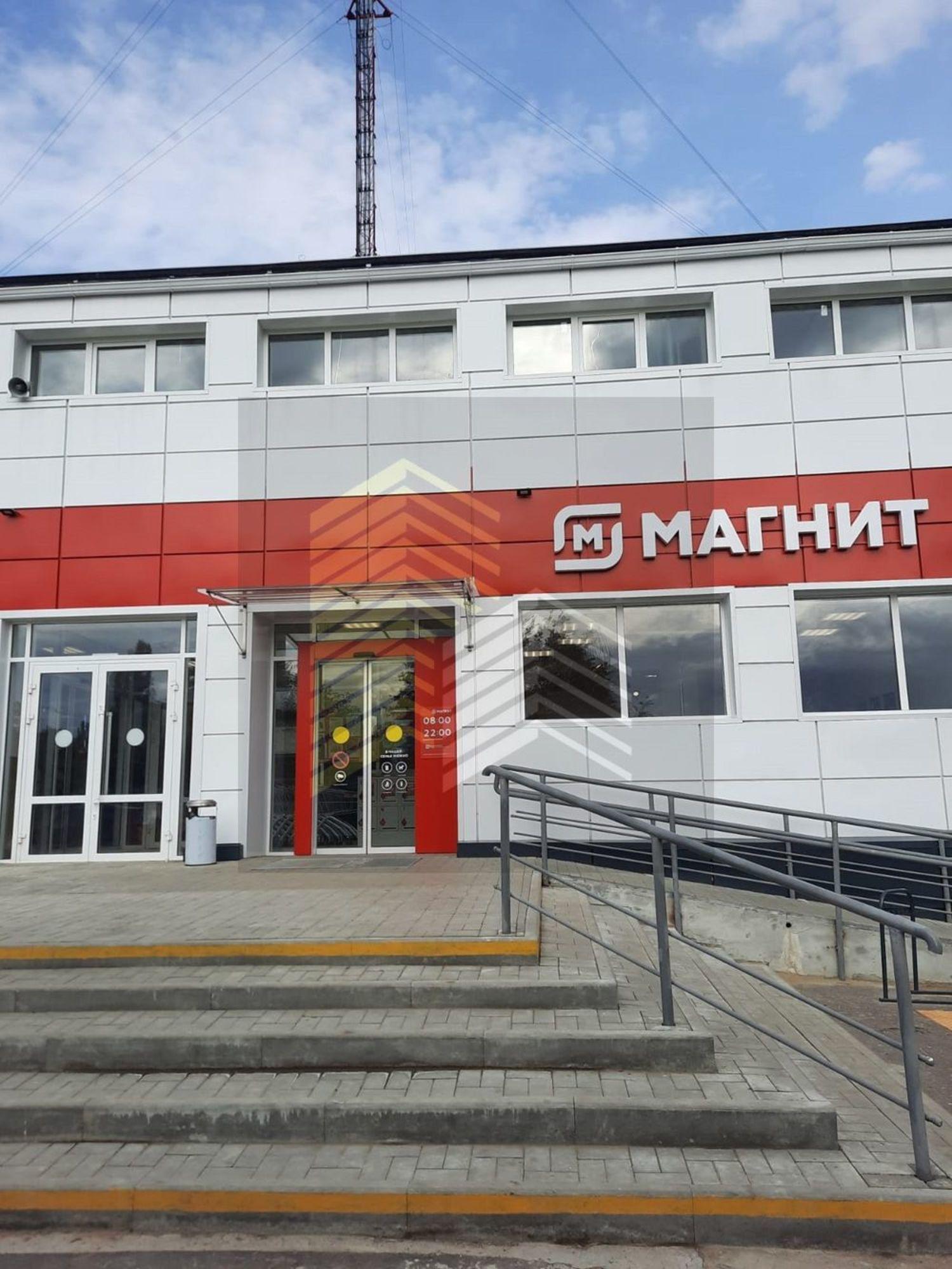 Купить торговое помещение за 27 000 000 рублей на Журавлинская улица, 20