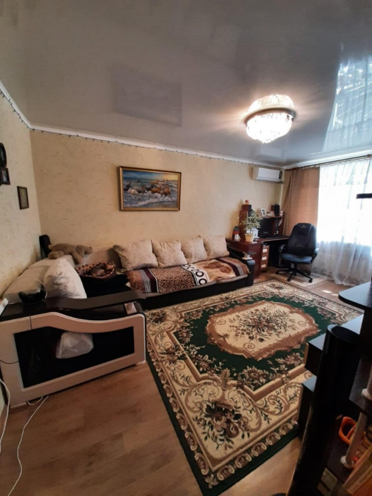3-комн квартира улица Воровского,17