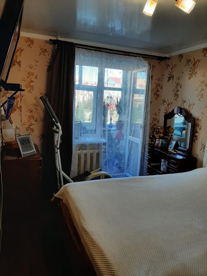 3-комн квартира улица Воровского,17
