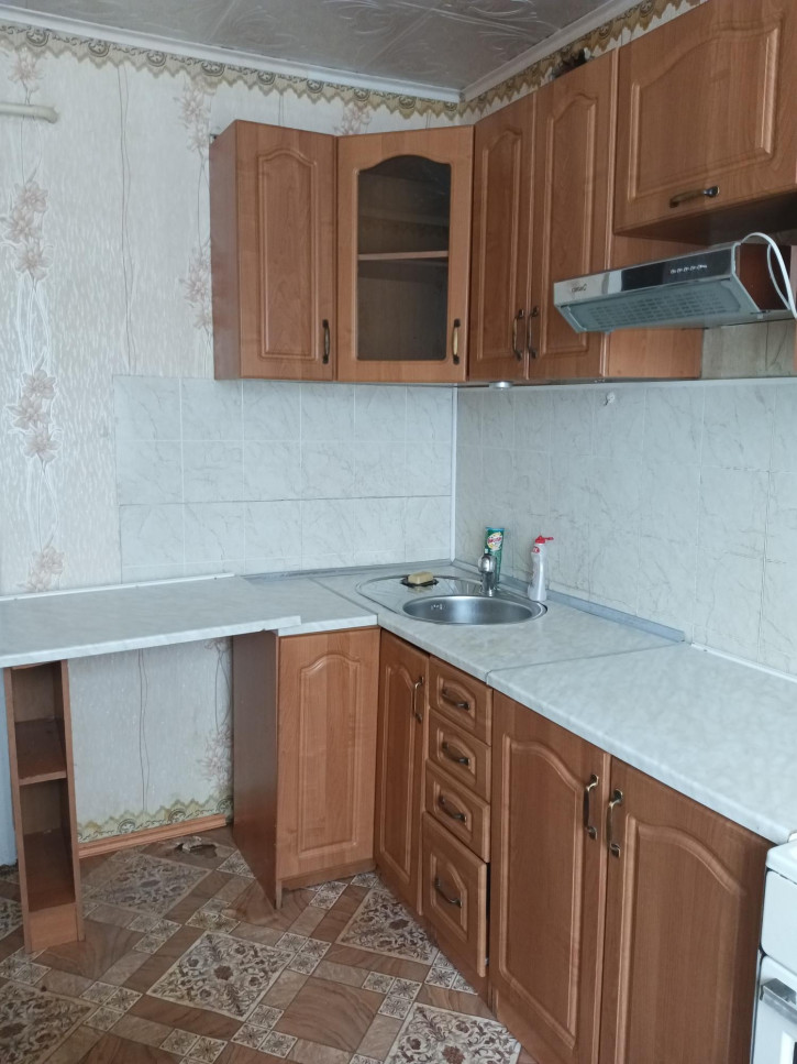 2-комн квартира Героев Труда, 13