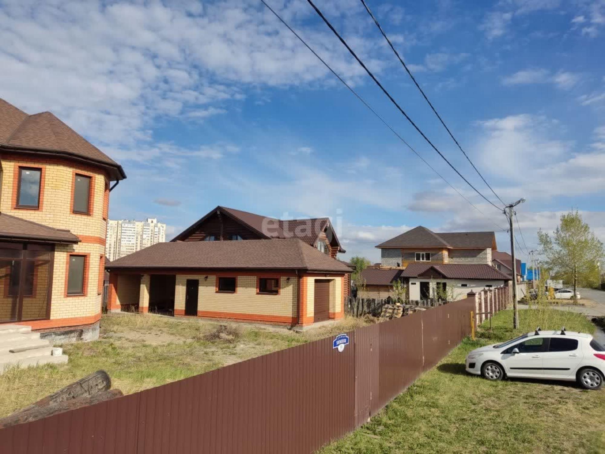 Купить дачу, дом, коттедж за 15 250 000 рублей на Зимняя, 55