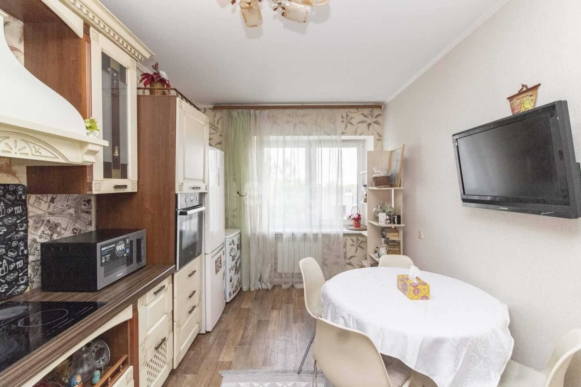 Купить квартиру за 10 300 000 рублей на Мельникайте, 109/1