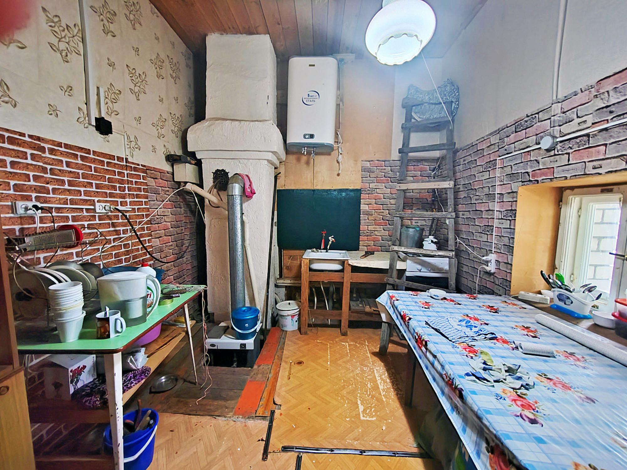 Купить дачу, дом, коттедж за 5 990 000 рублей на Мирный пер., 7