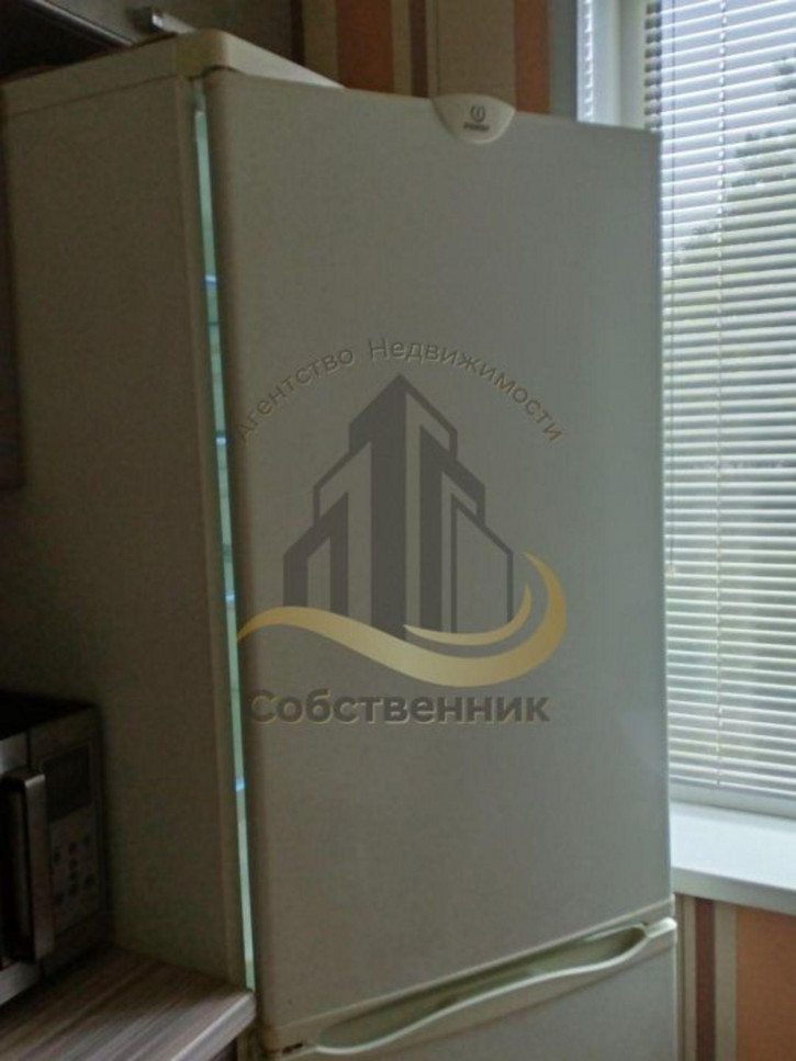 2-комн квартира Конева мкр, 1