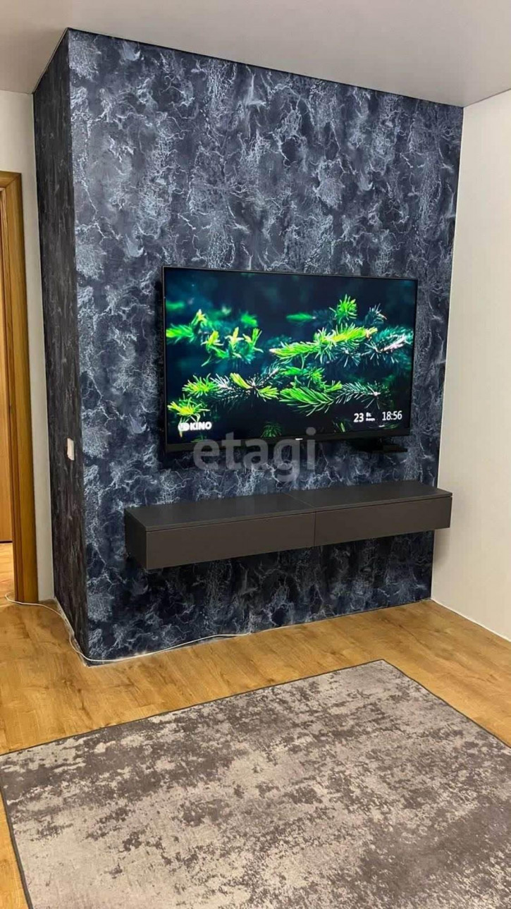 2-комн квартира Газовиков, 65