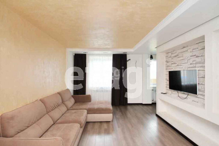 4-комн квартира Самарцева, 30