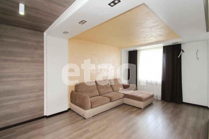 4-комн квартира Самарцева, 30