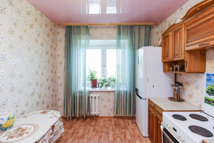 2-комн квартира Источник, 91