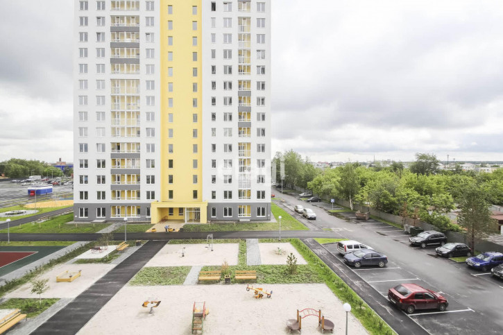 2-комн квартира Ветеранов труда, 9а/3