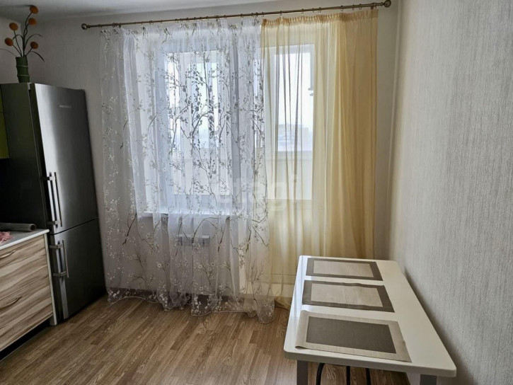 1-комн квартира Заречный проезд, 43