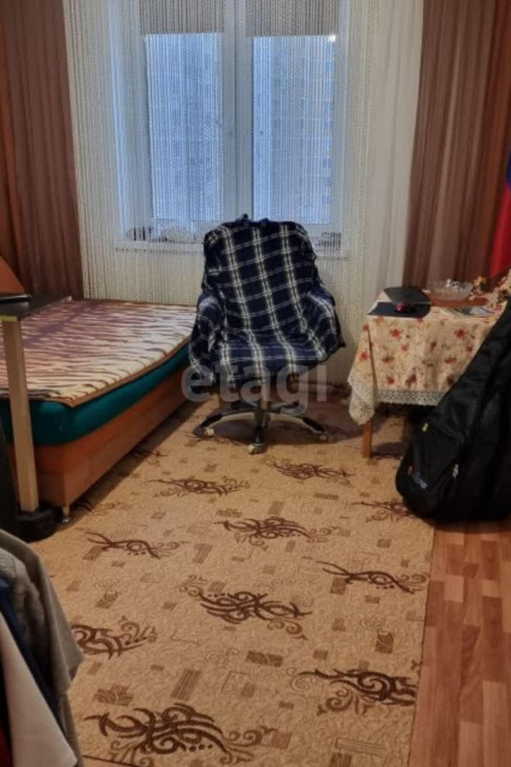 2-комн квартира Анатолия Мехренцева, 3