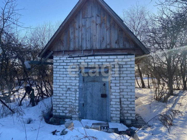 Земельный участок