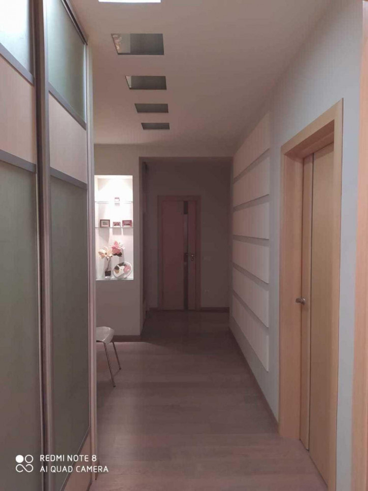 2-комн квартира Горького улица, 17