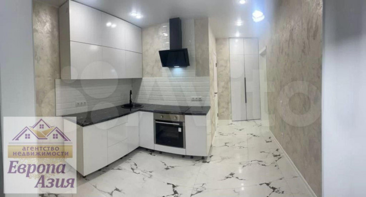 2-комн квартира Автомобилистов ул, 13