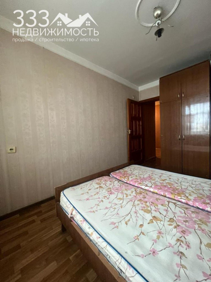 4-комн квартира Владикавказская ул, 35