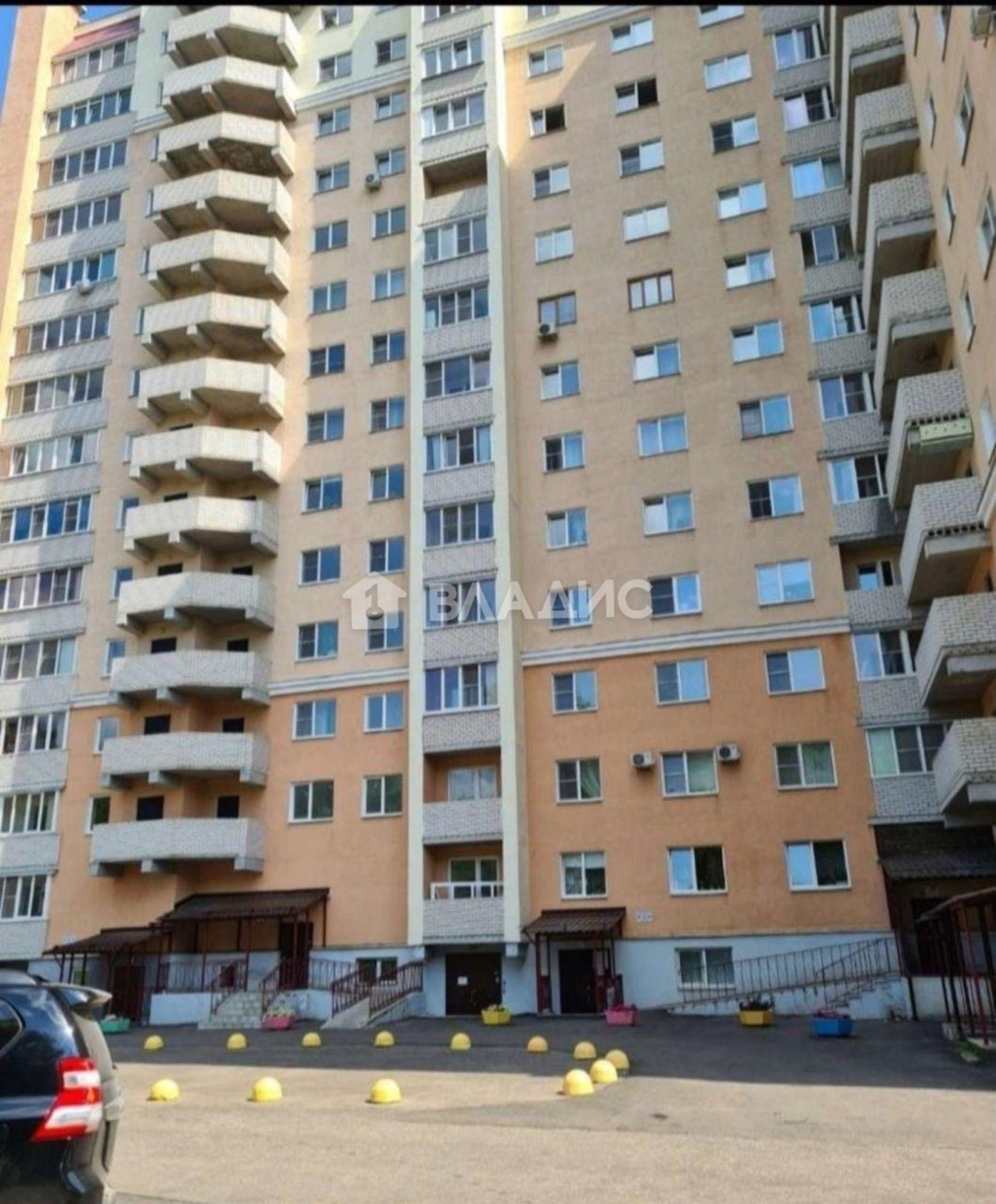 Купить офис, помещение под офис за 15 100 000 рублей на Университетская улица