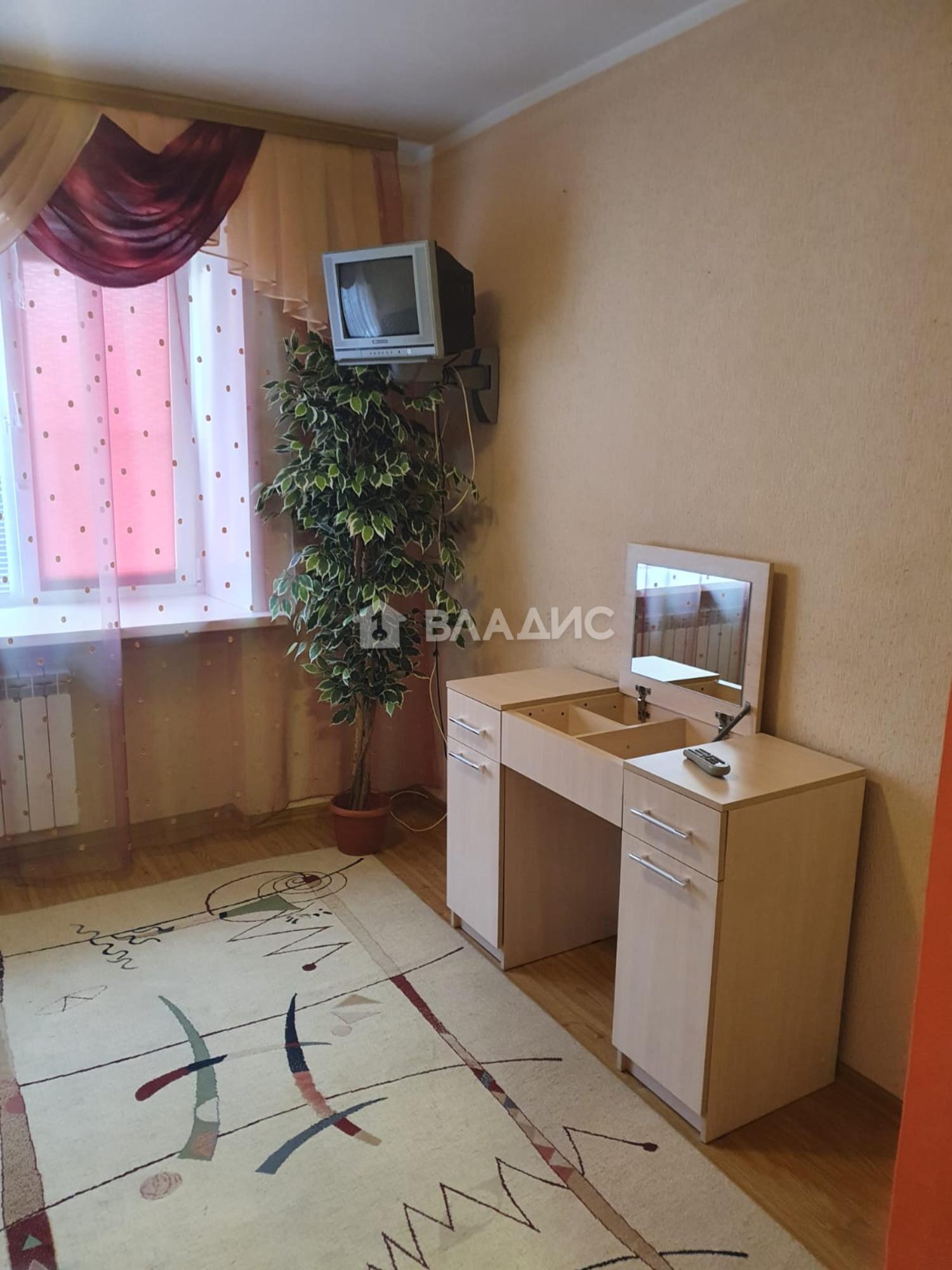 Купить комнату за 1 420 000 рублей на улица Балакирева