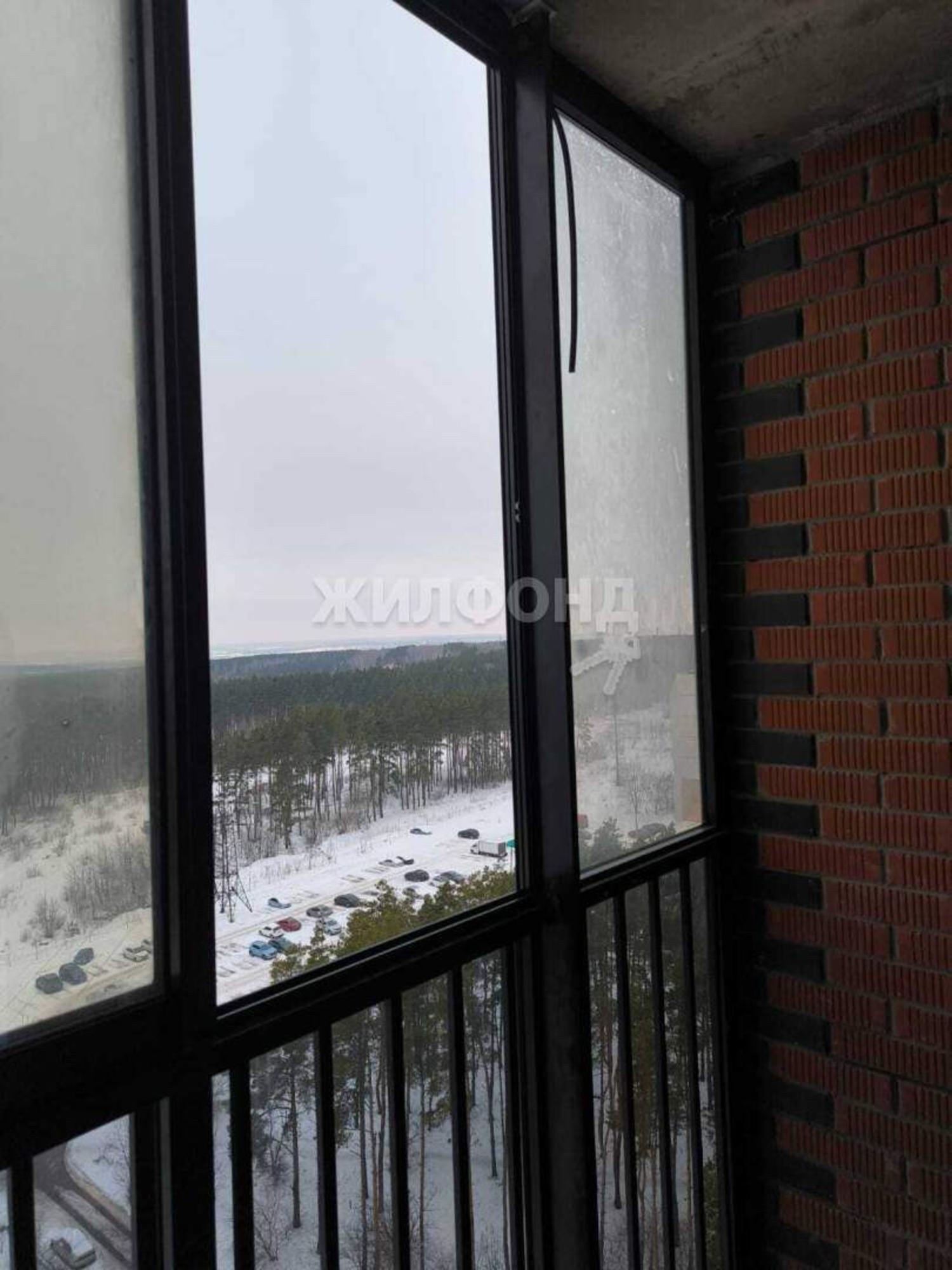 Купить студию за 4 150 000 рублей на 9 Января улица, д.233/54