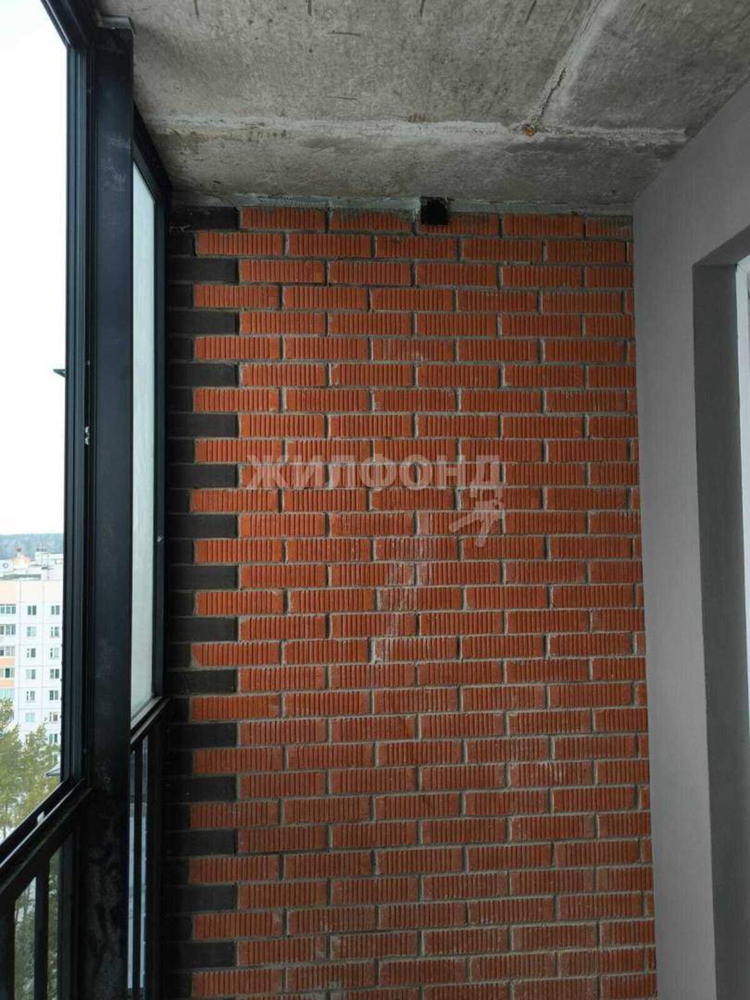 Купить студию за 4 150 000 рублей на 9 Января улица, д.233/54