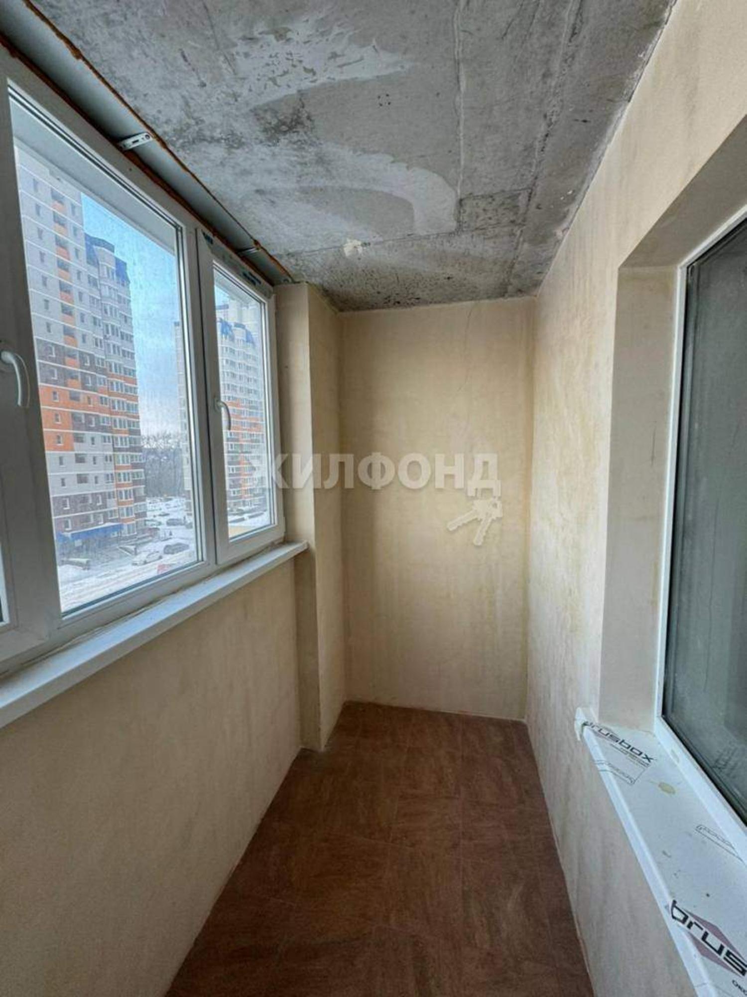 Купить квартиру за 4 900 000 рублей на Комарова улица, д.53