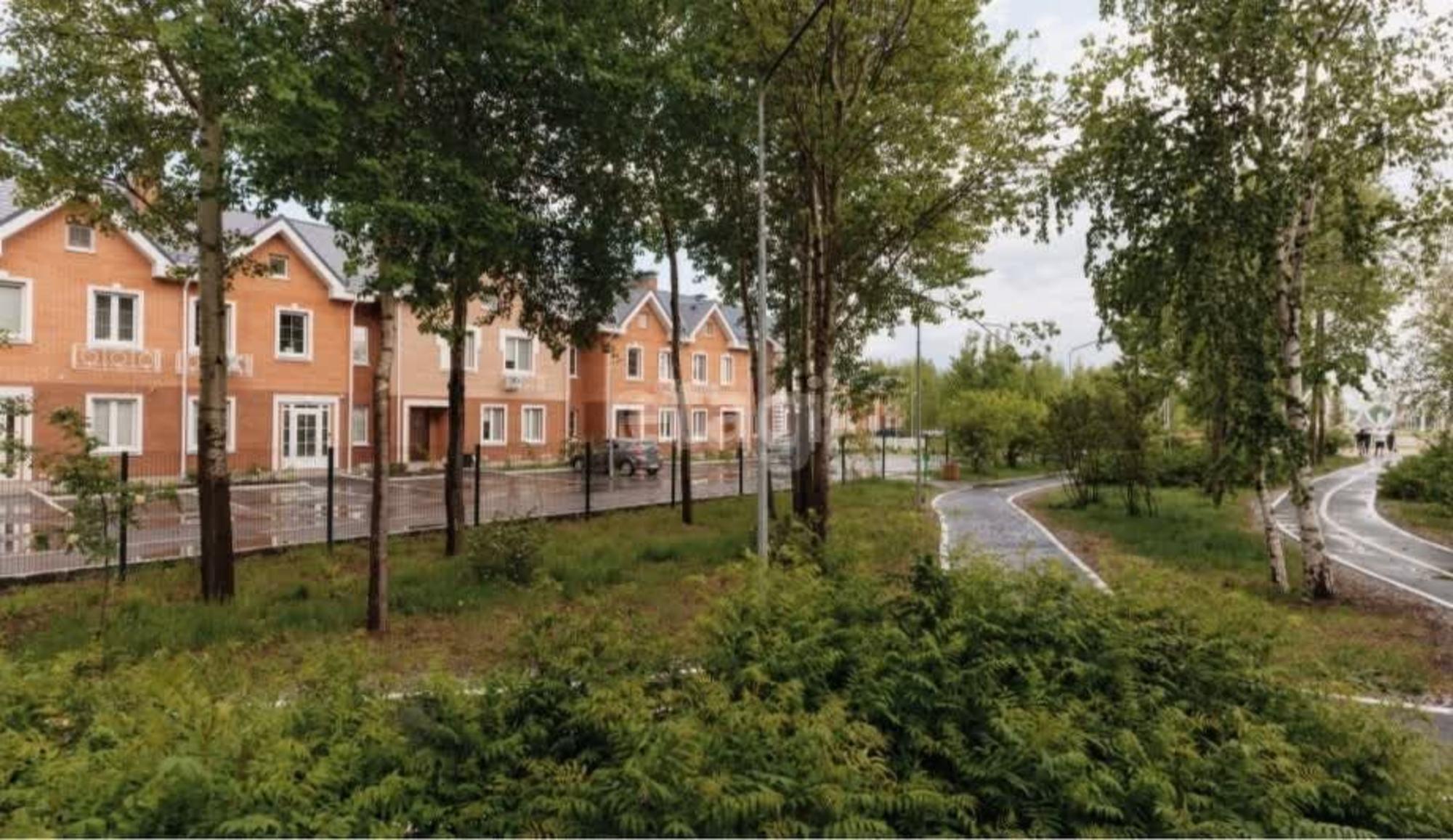 Купить квартиру за 5 590 000 рублей на Александра Звягина, 12