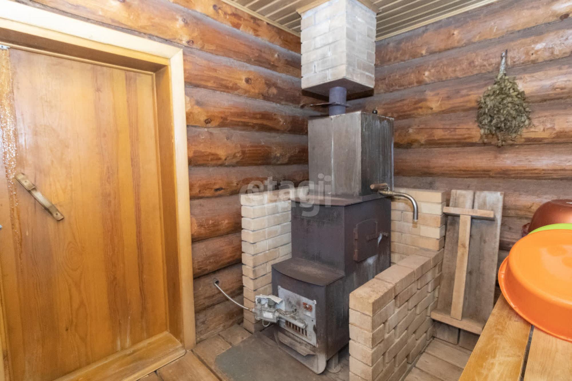 Купить дачу, дом, коттедж за 12 700 000 рублей на Хохлова, 28
