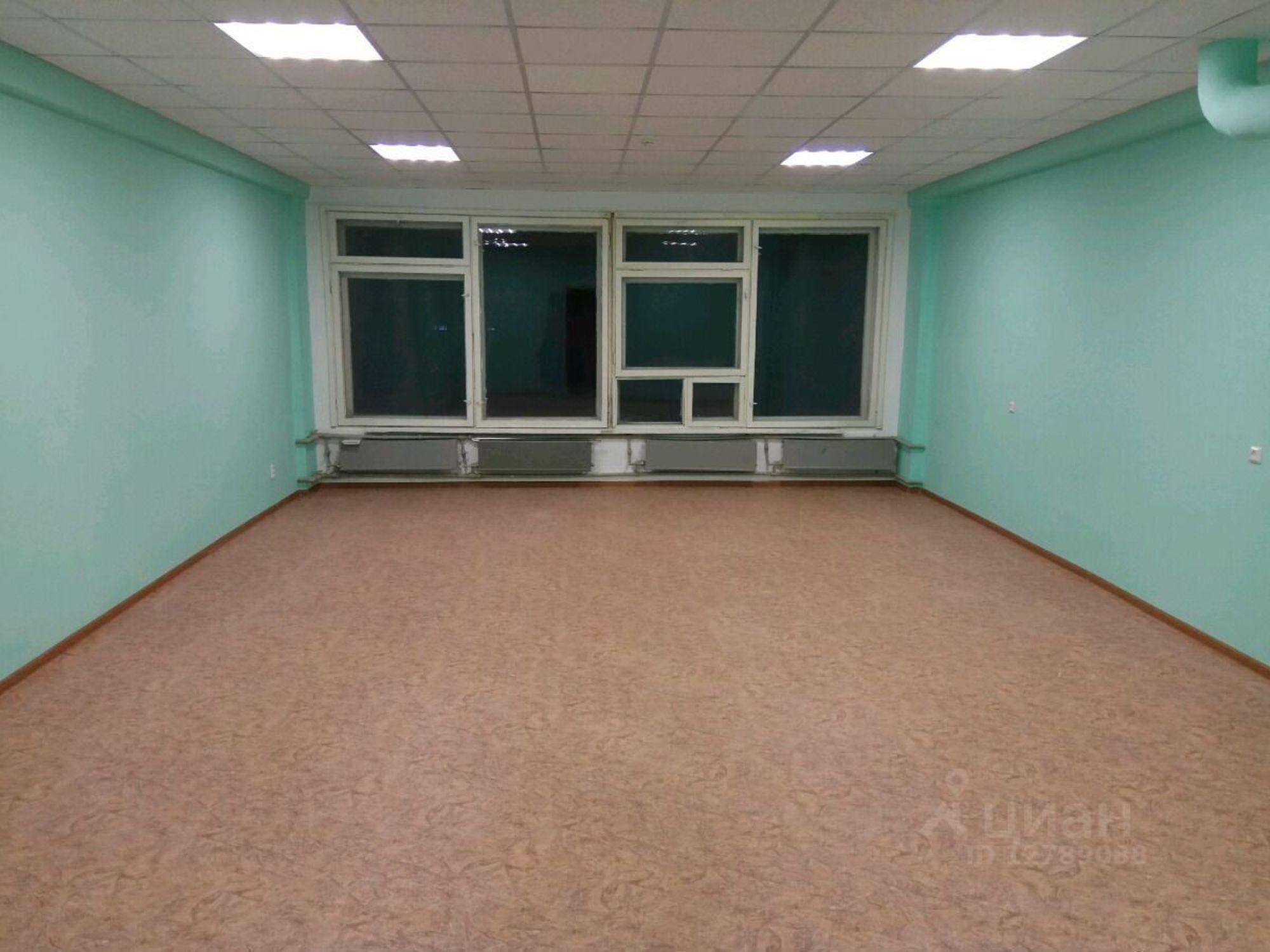 Сдать офис, помещение под офис за 37 440 рублей на проспект Бусыгина, 1