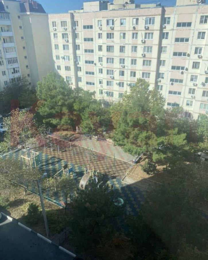 4-комн квартира микрорайон Парус ул.