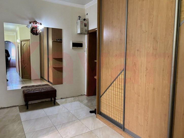 3-комн квартира Тургенева ул.