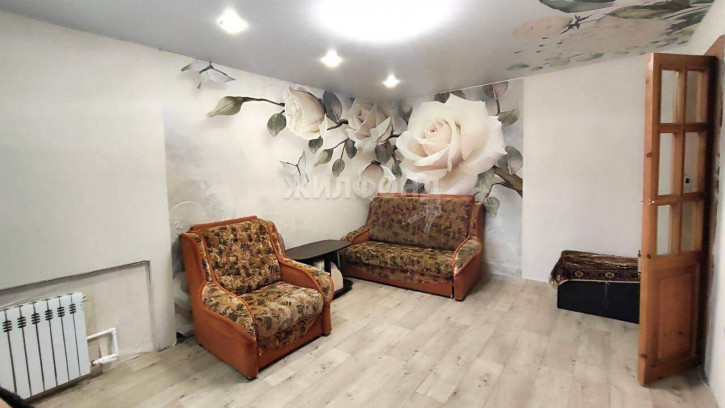 2-комн квартира 8 Марта улица, д.4