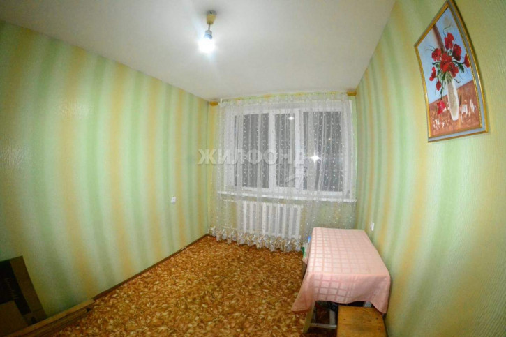 3-комн квартира 16-й микрорайон, д.31