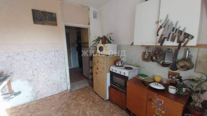 2-комн квартира Связистов улица, д.113