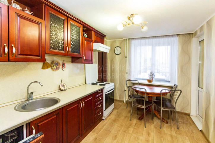 3-комн квартира улица Ломоносова, 2,  д. 2
