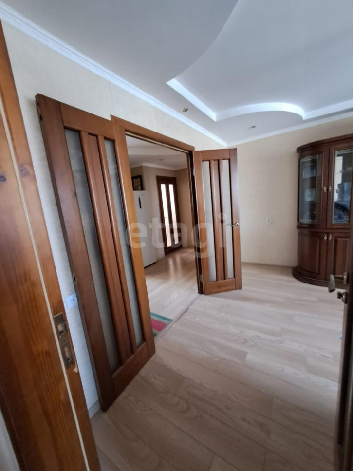 4-комн квартира Первомайская, 15