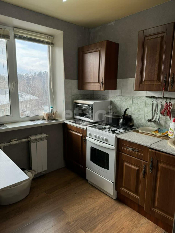 2-комн квартира Санаторная, 1