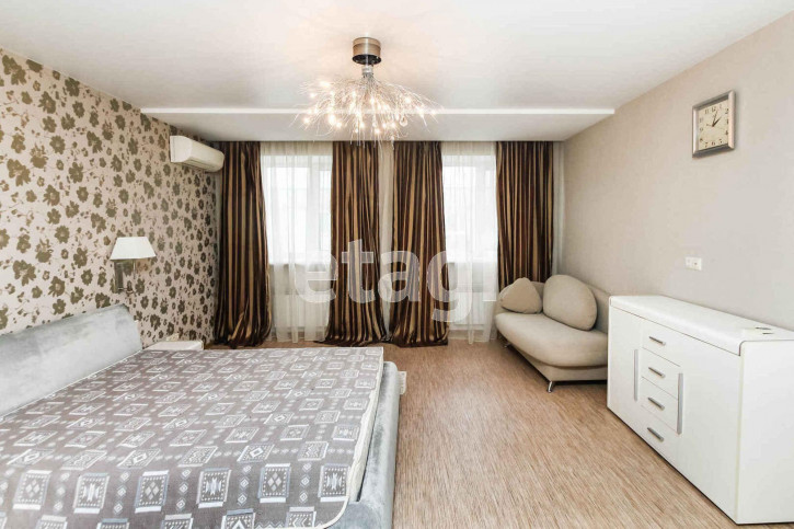 4-комн квартира Герцена, 82/1