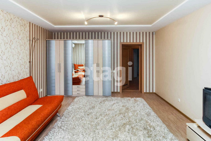 4-комн квартира Герцена, 82/1